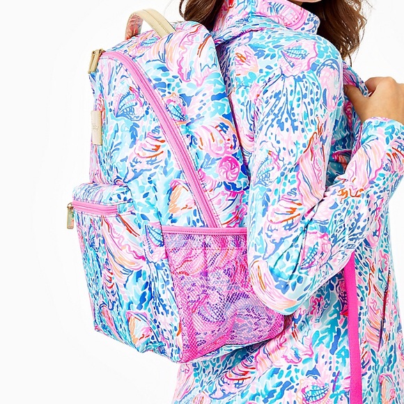 NWT LILLY PULITZER Bahia Backpack - Treasure Trove - Picture 2 of 10